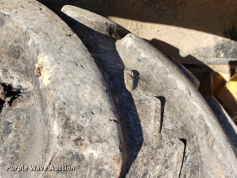 image for item GB9598 2002 Caterpillar 420D backhoe