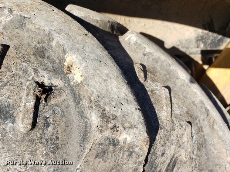 image for item GB9598 2002 Caterpillar 420D backhoe