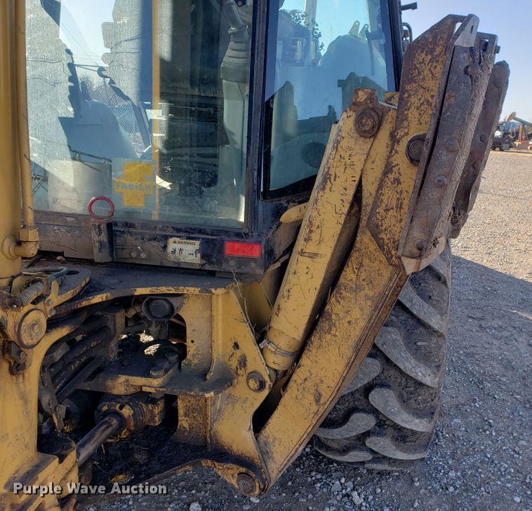 image for item GB9598 2002 Caterpillar 420D backhoe