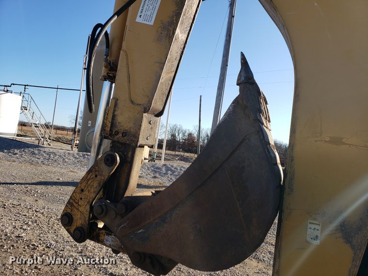 image for item GB9598 2002 Caterpillar 420D backhoe