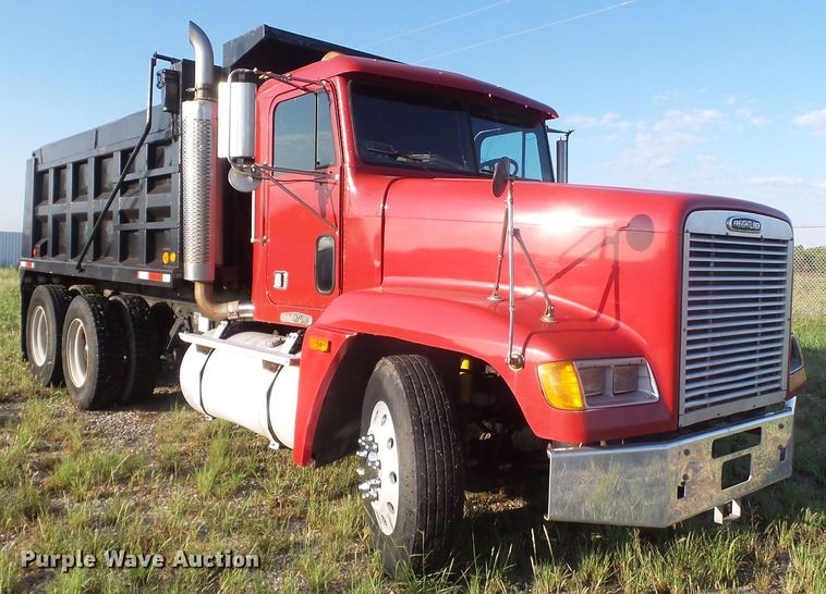 image for item GC9038 1996 Freightliner FLD dump truck