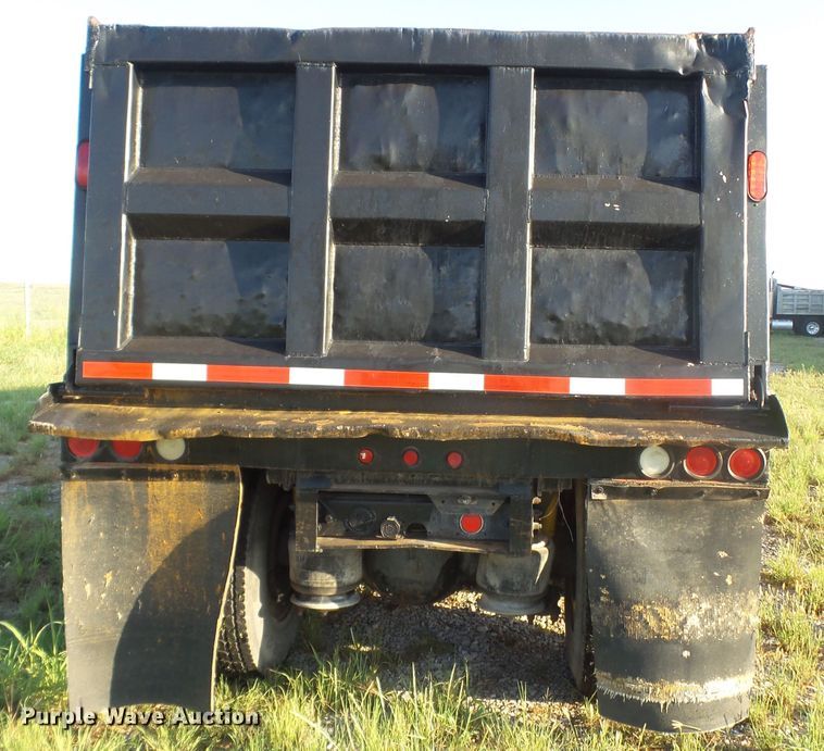 image for item GC9038 1996 Freightliner FLD dump truck