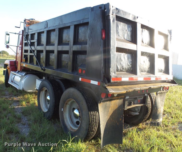 image for item GC9038 1996 Freightliner FLD dump truck