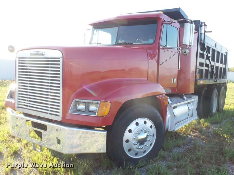 image for item GC9038 1996 Freightliner FLD dump truck