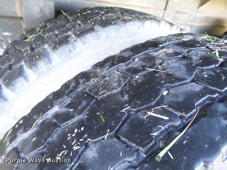 image for item GC9038 1996 Freightliner FLD dump truck