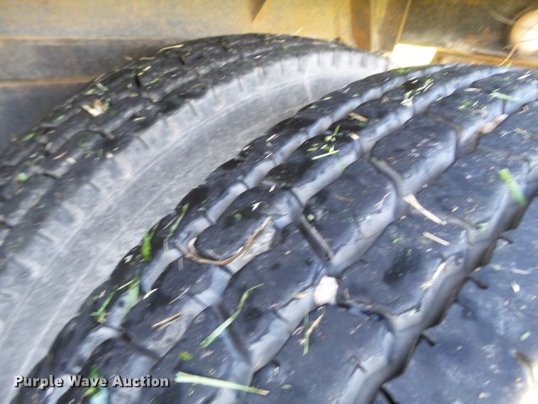 image for item GC9038 1996 Freightliner FLD dump truck