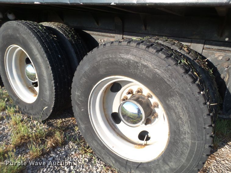 image for item GC9038 1996 Freightliner FLD dump truck