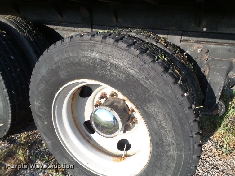 image for item GC9038 1996 Freightliner FLD dump truck