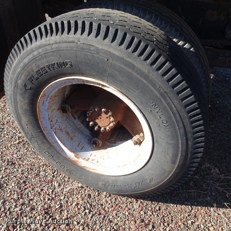 image for item GC9140 1990 Chevrolet Kodiak C50 dump truck