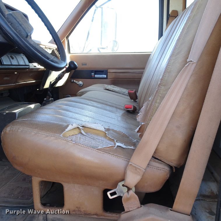 image for item GC9140 1990 Chevrolet Kodiak C50 dump truck