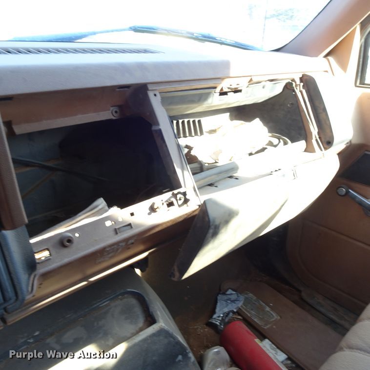 image for item GC9140 1990 Chevrolet Kodiak C50 dump truck