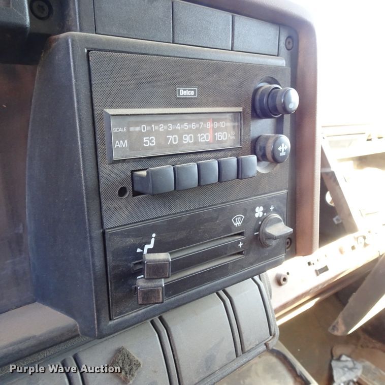 image for item GC9140 1990 Chevrolet Kodiak C50 dump truck