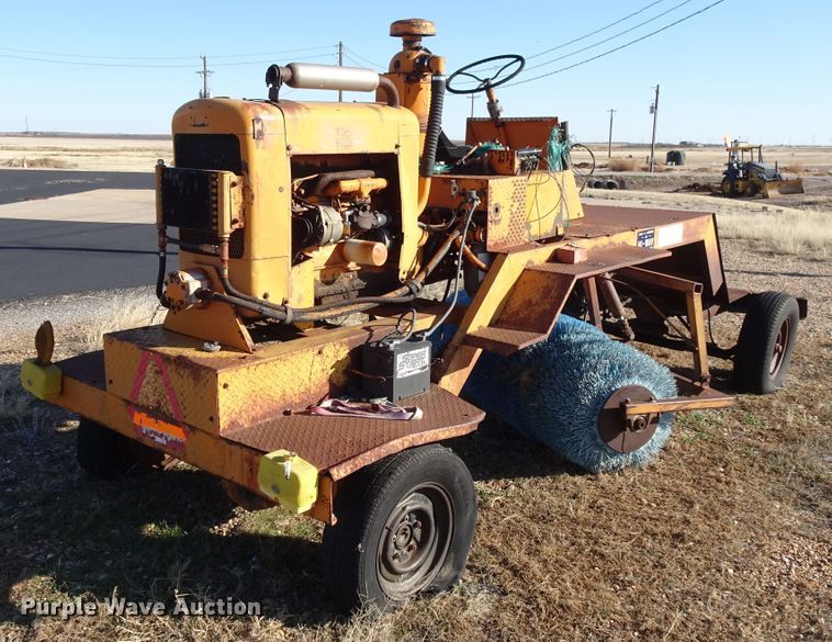 image for item GC9141 Rosco Hydra Sweep BH7 broom