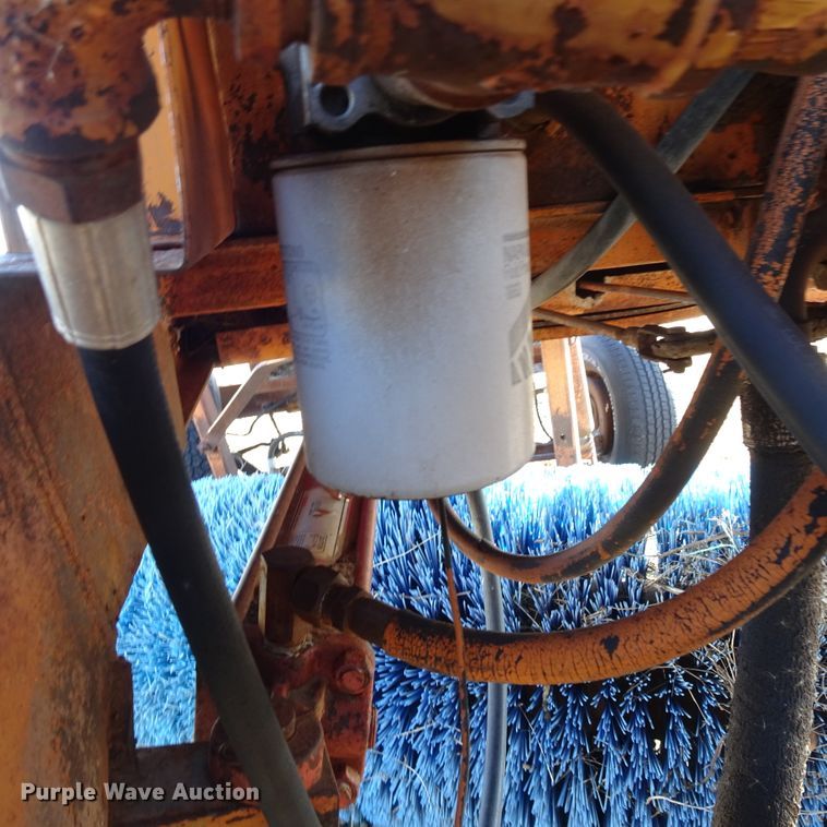 image for item GC9141 Rosco Hydra Sweep BH7 broom