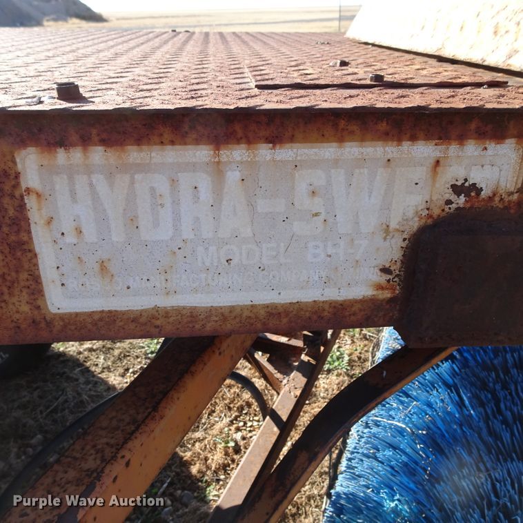 image for item GC9141 Rosco Hydra Sweep BH7 broom