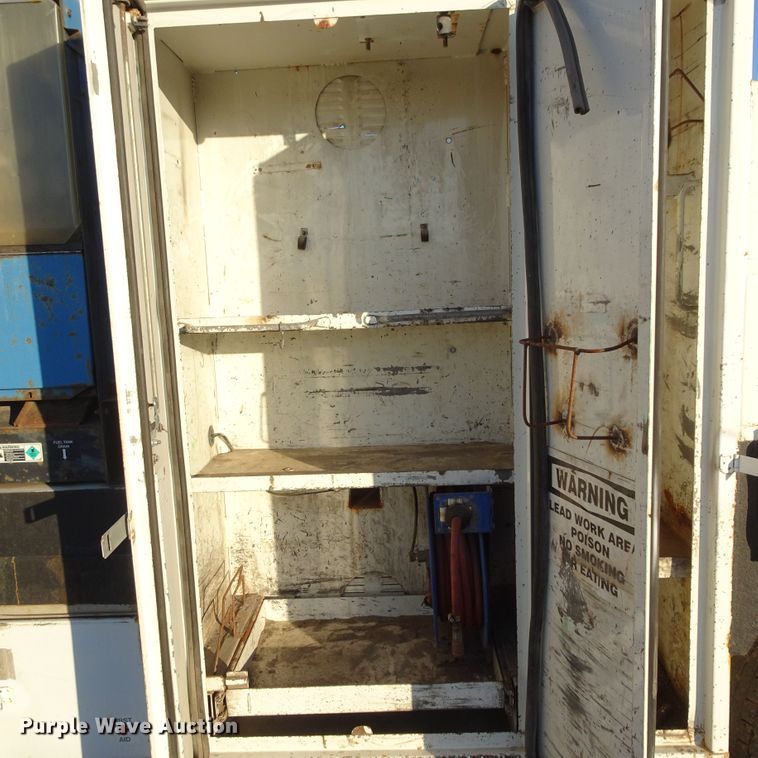 image for item GC9142 2003 Freightliner FL70 service truck with crane