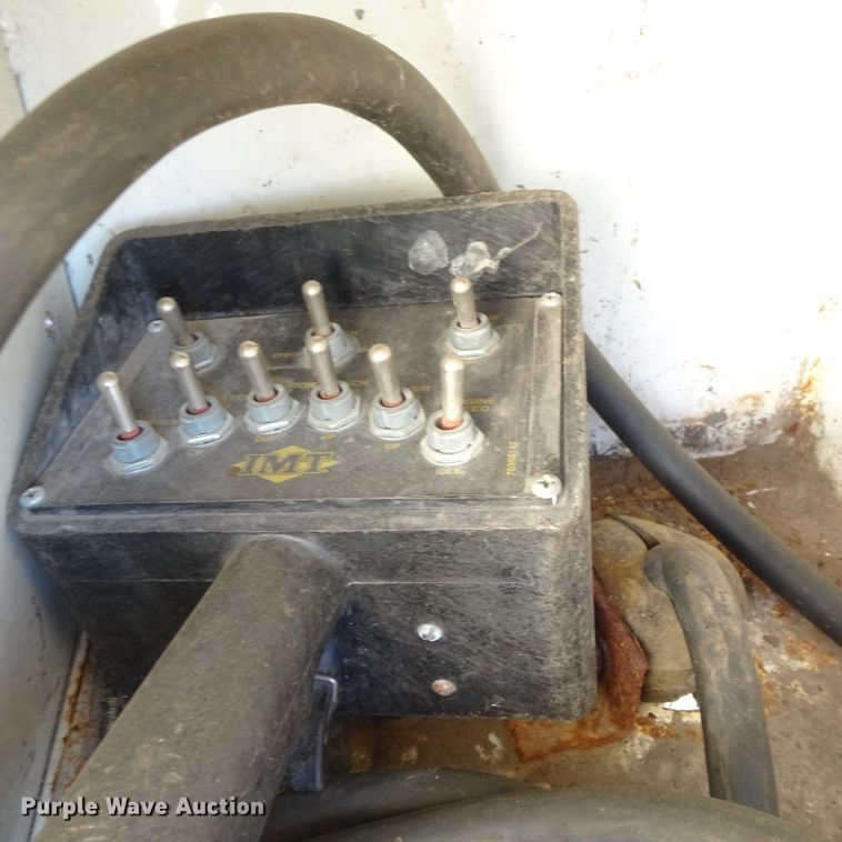 image for item GC9142 2003 Freightliner FL70 service truck with crane