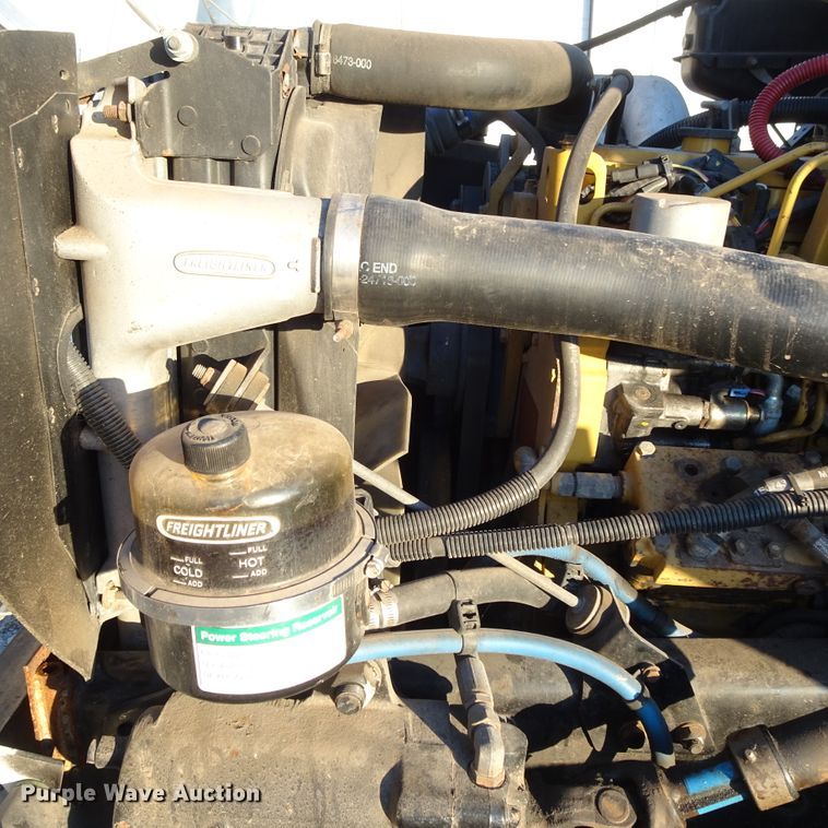 image for item GC9142 2003 Freightliner FL70 service truck with crane