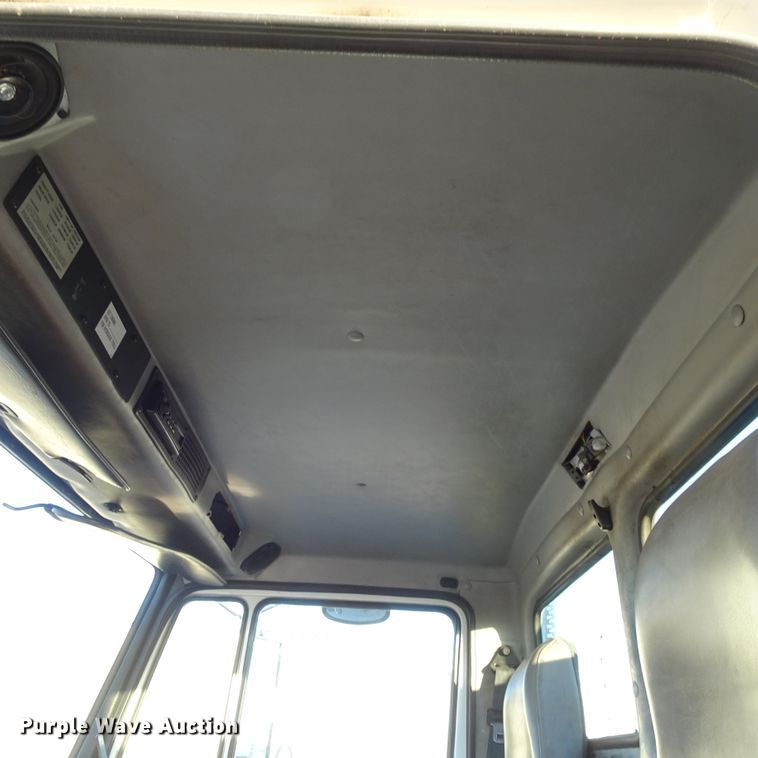 image for item GC9142 2003 Freightliner FL70 service truck with crane