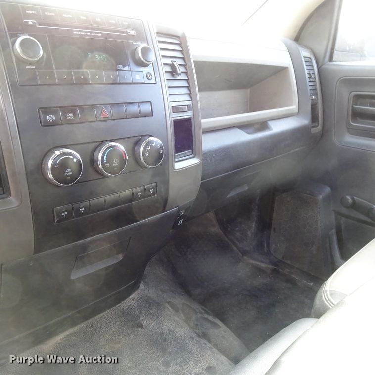 image for item GC9146 2012 Dodge Ram 5500 truck cab and chassis