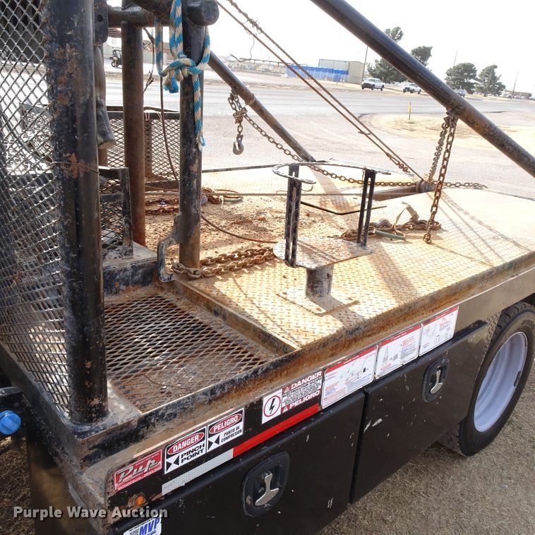 image for item GC9147 2017 Ford F550 flatbed truck