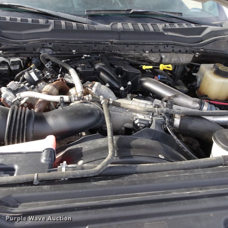 image for item GC9147 2017 Ford F550 flatbed truck