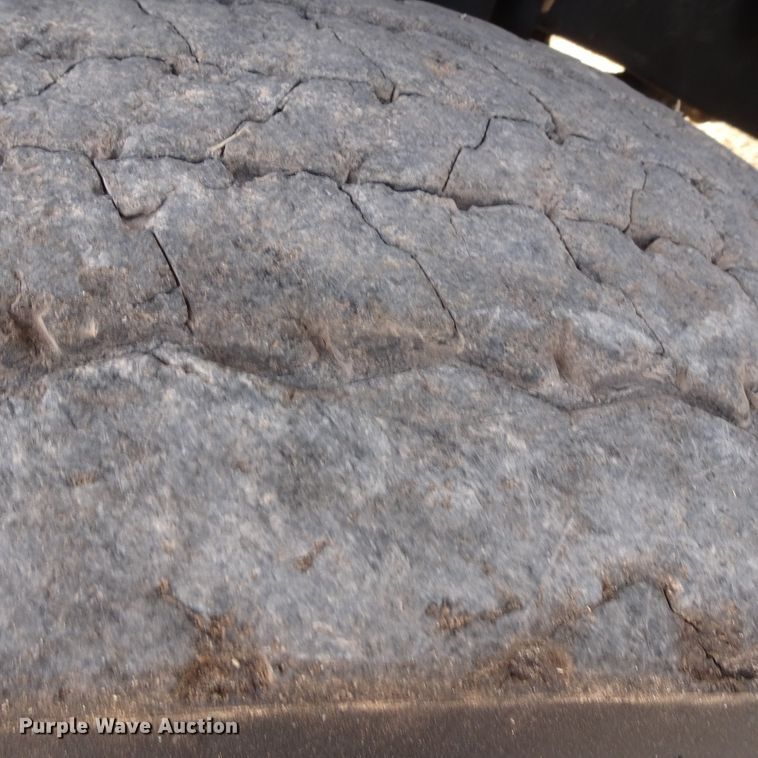 image for item GC9147 2017 Ford F550 flatbed truck