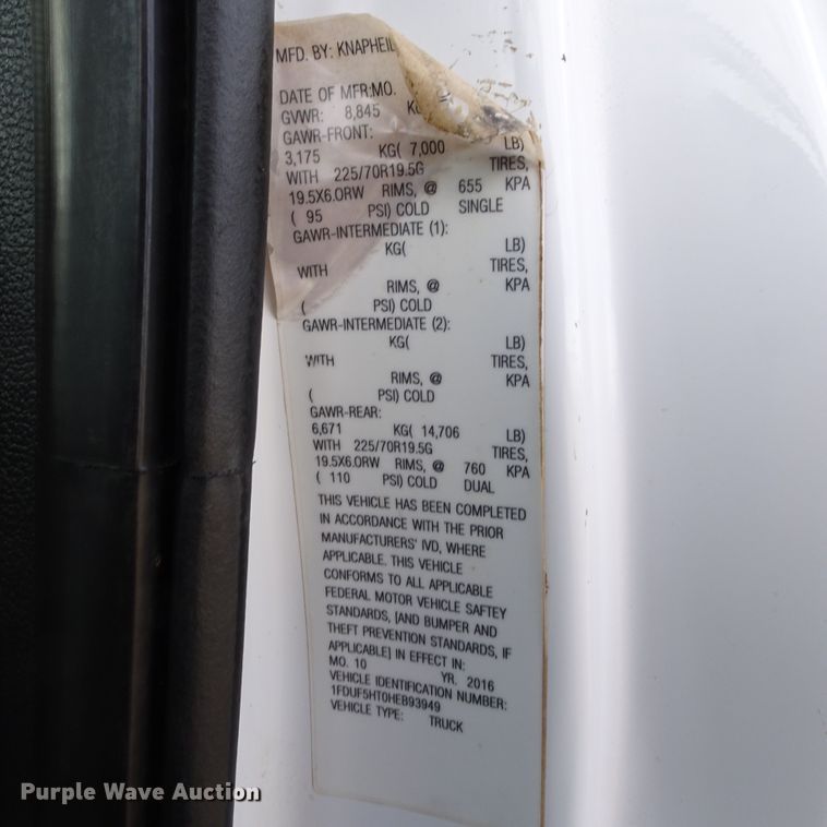 image for item GC9147 2017 Ford F550 flatbed truck