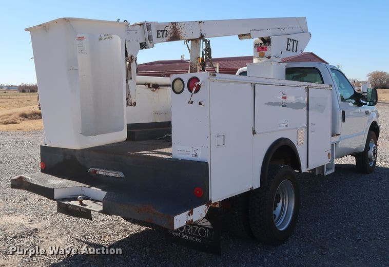 image for item GD9900 2000 Ford F450 Super Duty XL bucket truck