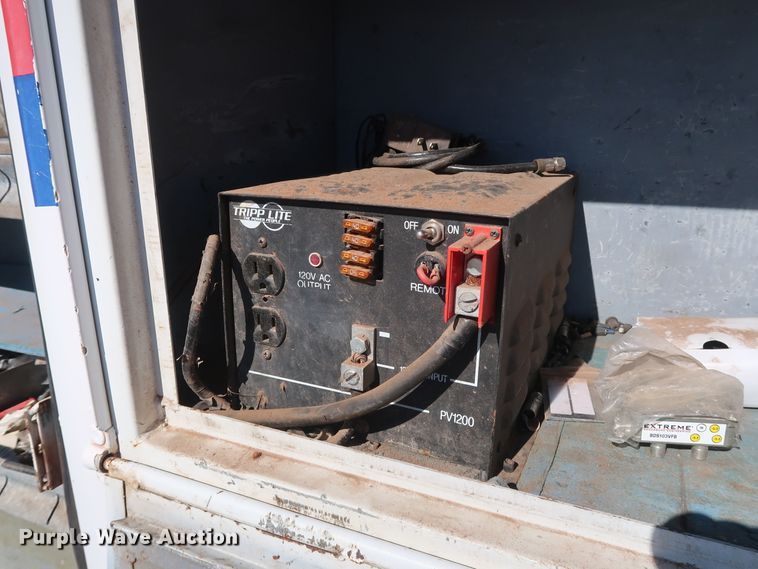 image for item GD9900 2000 Ford F450 Super Duty XL bucket truck