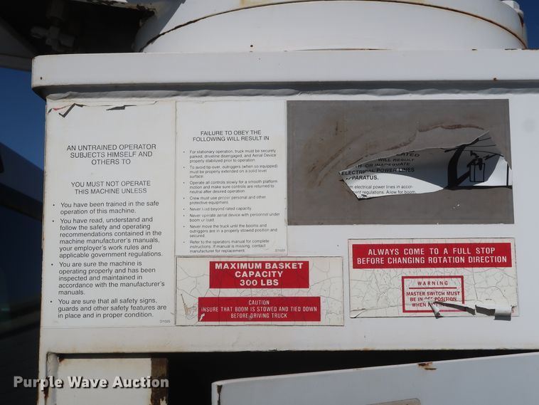 image for item GD9900 2000 Ford F450 Super Duty XL bucket truck