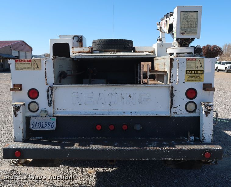 image for item GD9901 1999 Ford F550 Super Duty XL service truck with crane