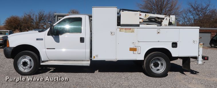 image for item GD9901 1999 Ford F550 Super Duty XL service truck with crane