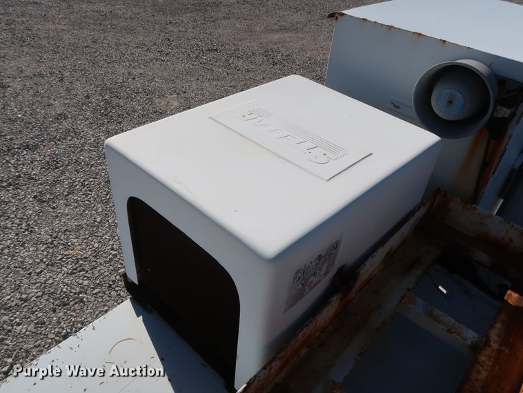 image for item GD9901 1999 Ford F550 Super Duty XL service truck with crane