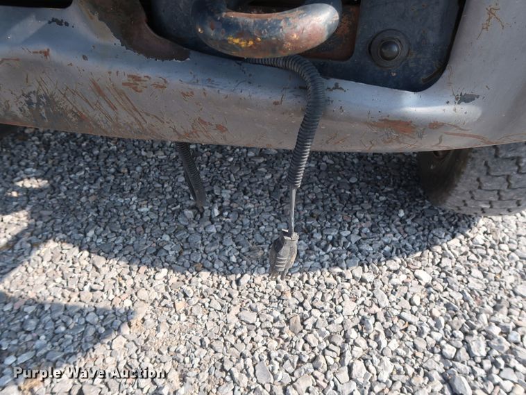 image for item GD9953 2000 Ford F450 Super Duty XL bucket truck