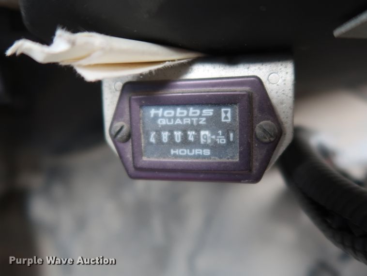 image for item GD9956 2000 Ford F750 Super Duty XL flatbed truck