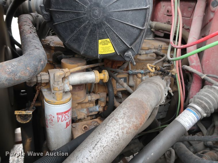 image for item GD9956 2000 Ford F750 Super Duty XL flatbed truck