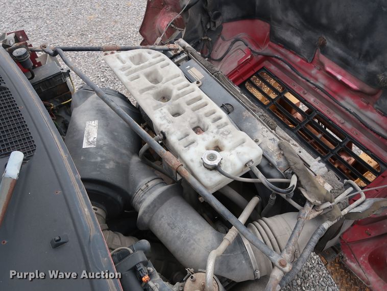 image for item GD9956 2000 Ford F750 Super Duty XL flatbed truck