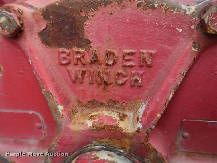 image for item GD9956 2000 Ford F750 Super Duty XL flatbed truck