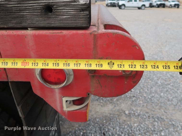 image for item GD9956 2000 Ford F750 Super Duty XL flatbed truck