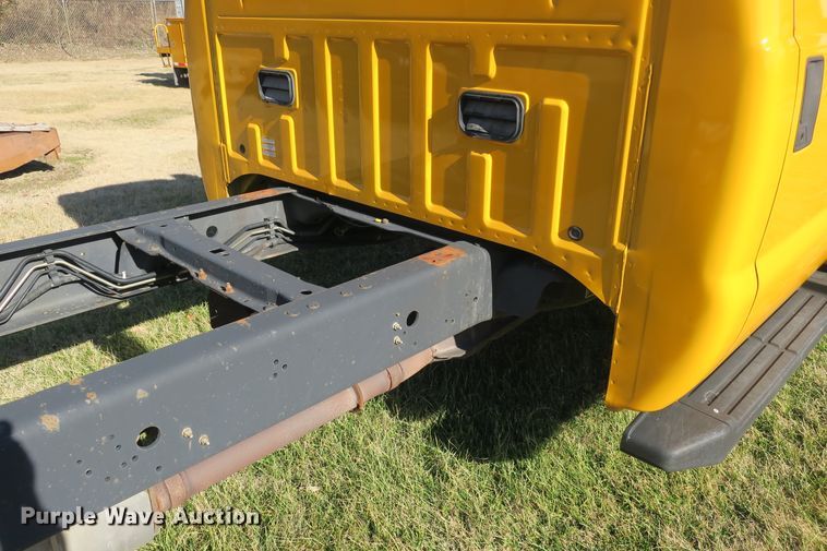 image for item DB10078 2008 Ford F450 Super Duty truck cab and chassis