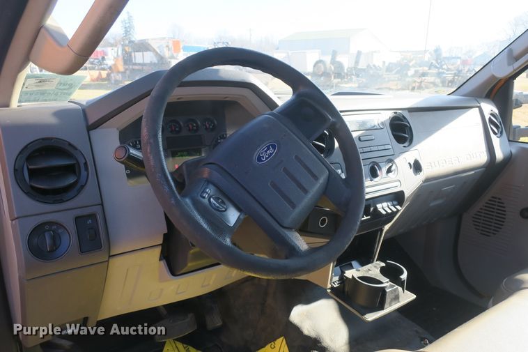 image for item DB10078 2008 Ford F450 Super Duty truck cab and chassis