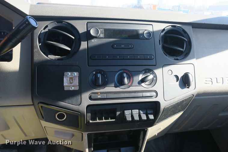 image for item DB10078 2008 Ford F450 Super Duty truck cab and chassis