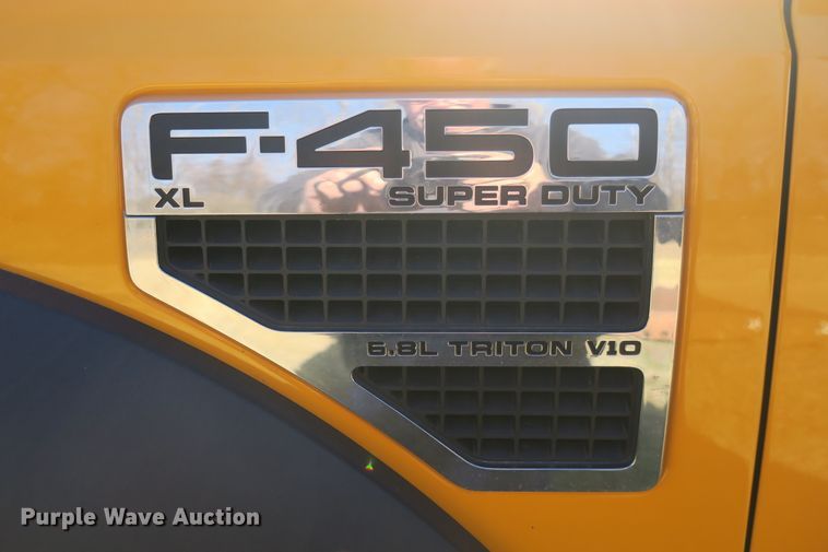 image for item DB10078 2008 Ford F450 Super Duty truck cab and chassis