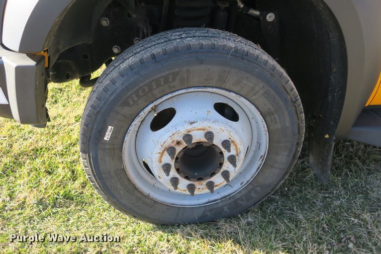 image for item DB10079 2008 Ford F550 bucket truck