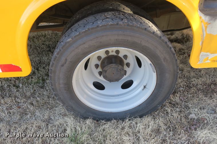 image for item DB10079 2008 Ford F550 bucket truck