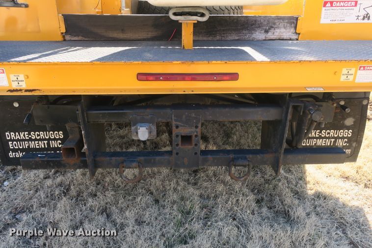 image for item DB10079 2008 Ford F550 bucket truck