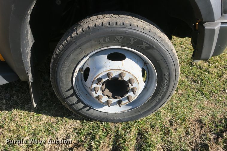 image for item DB10079 2008 Ford F550 bucket truck