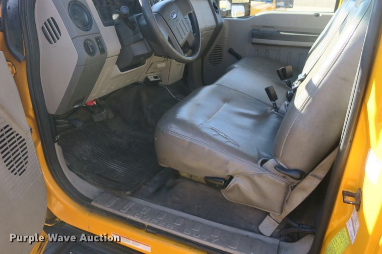 image for item DB10079 2008 Ford F550 bucket truck