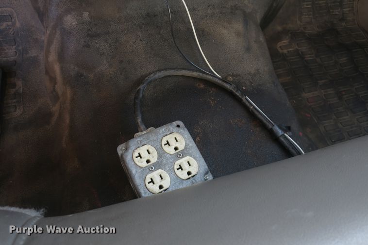 image for item DB10079 2008 Ford F550 bucket truck